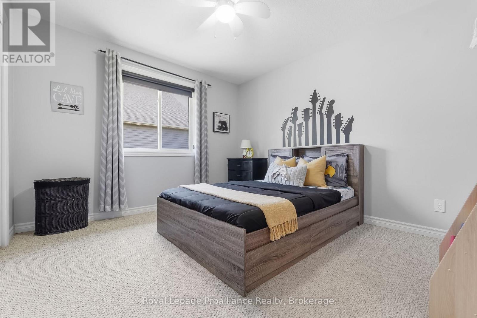 35 WARD DRIVE - Image 27