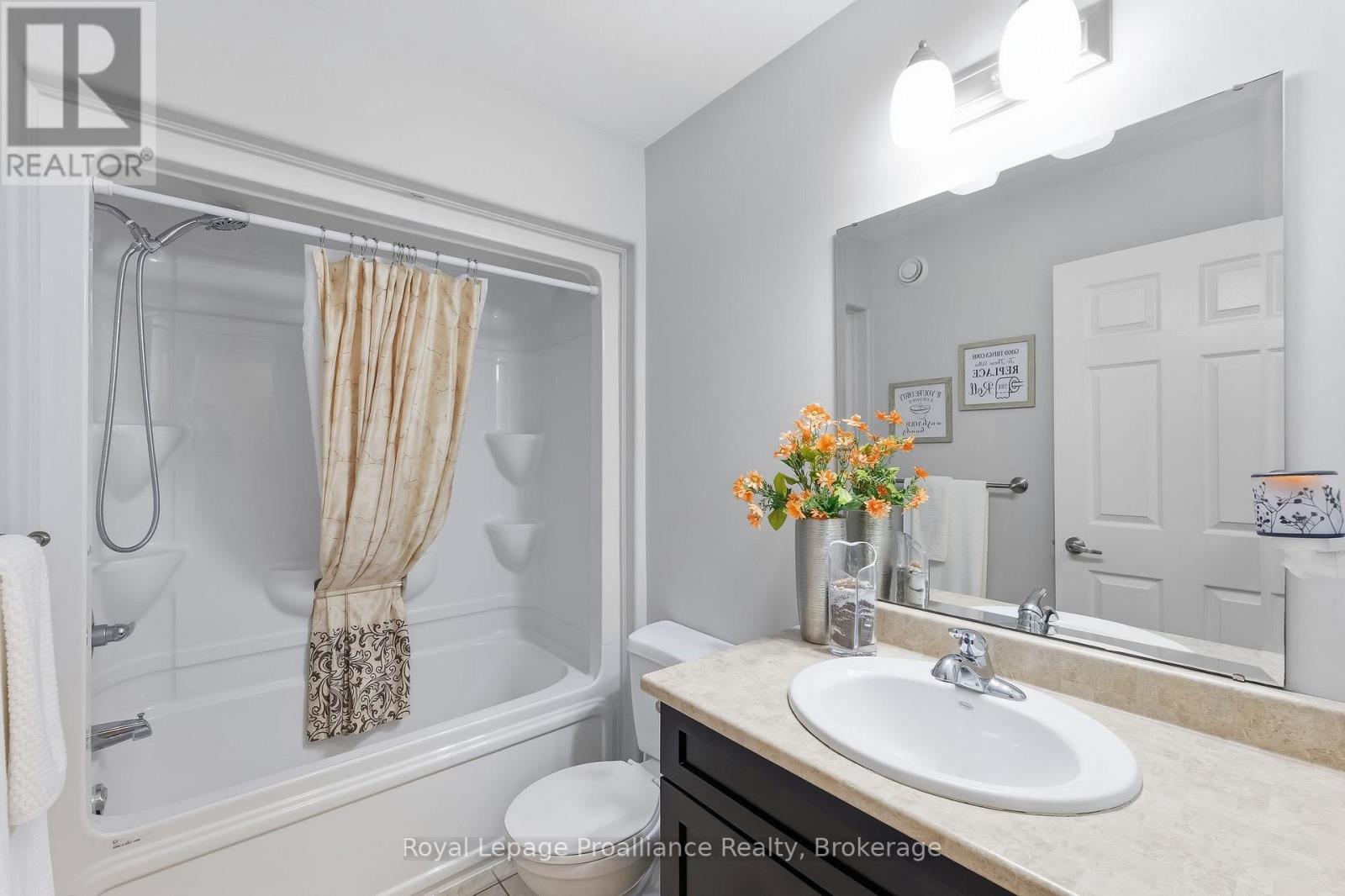 35 WARD DRIVE - Image 28