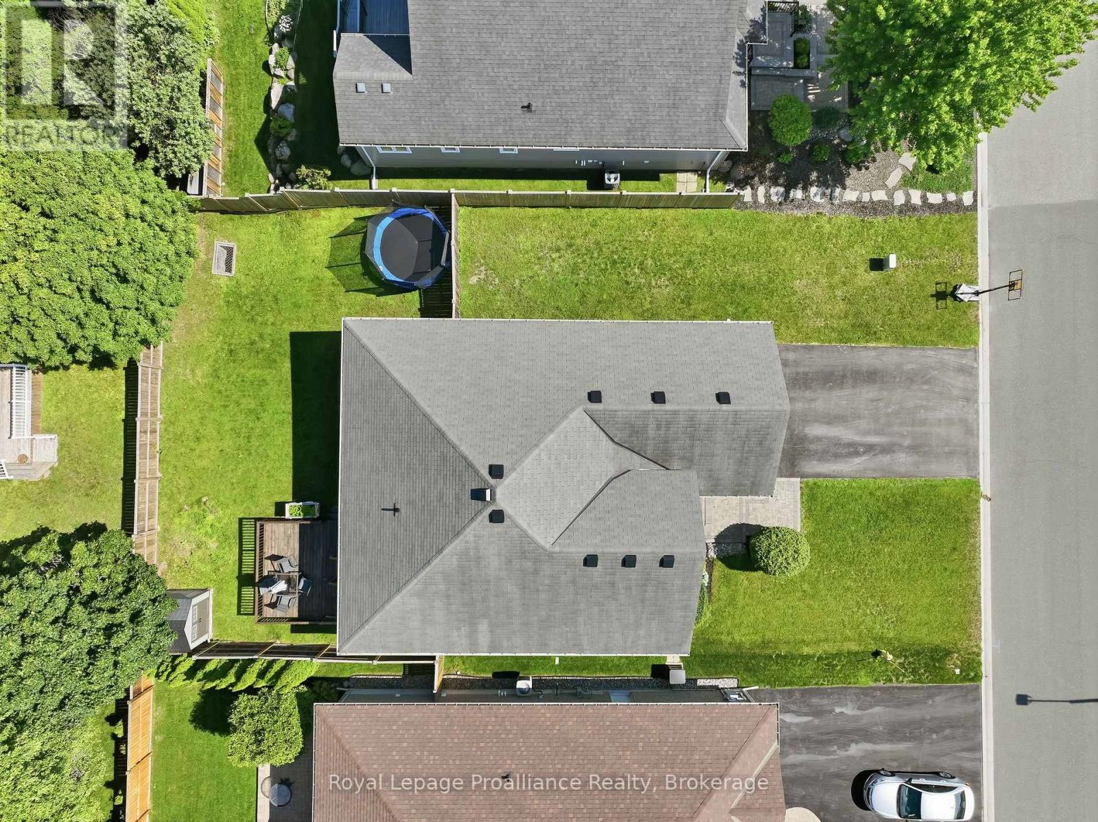35 WARD DRIVE - Image 40