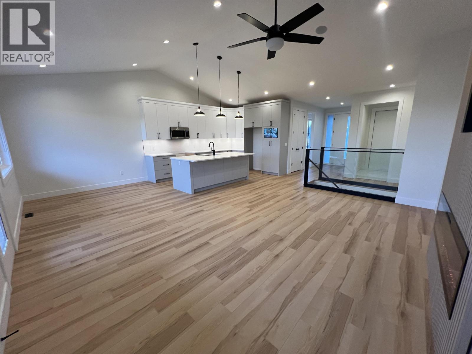 10712 114A AVENUE - Image 14