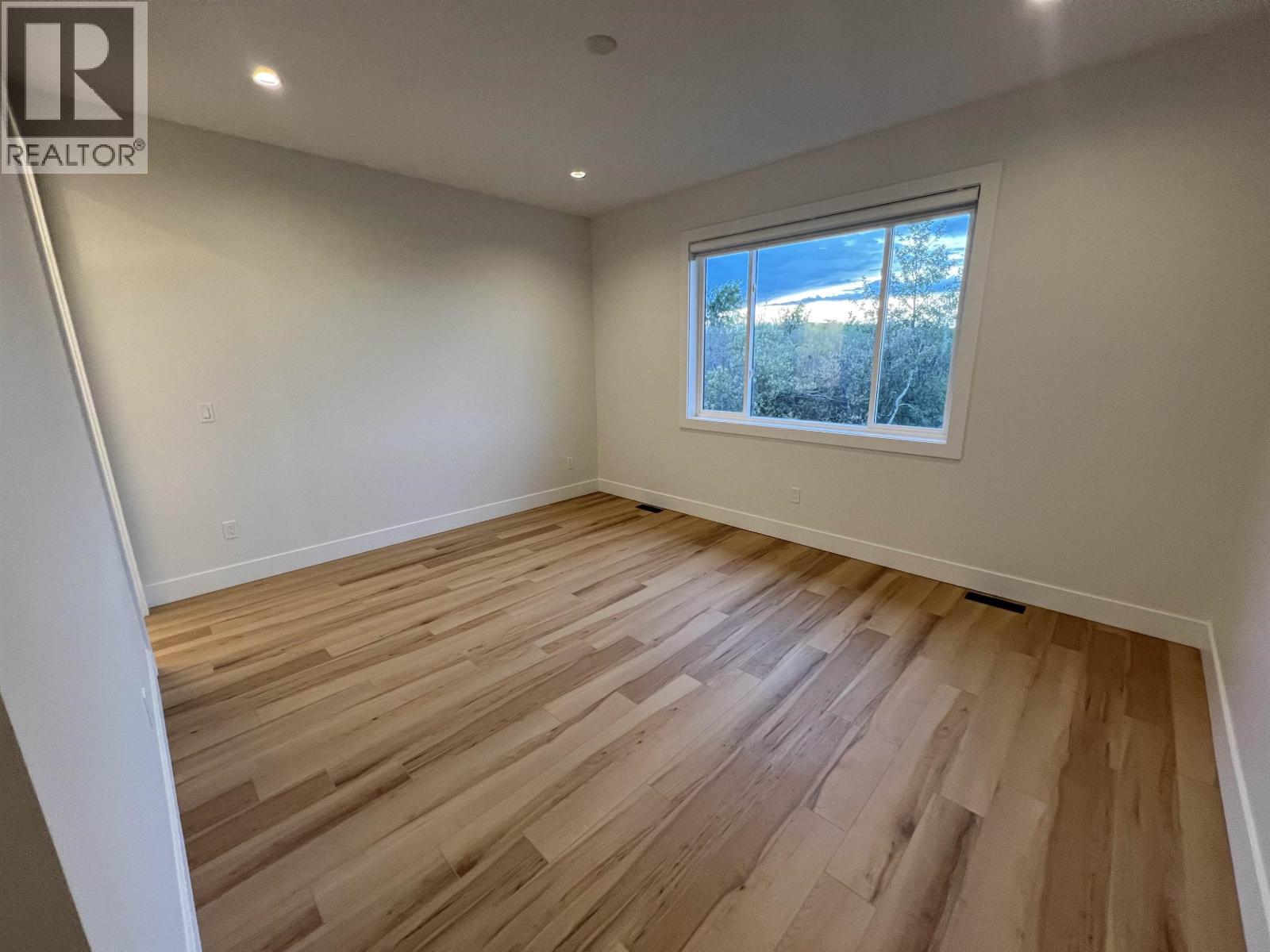 10712 114A AVENUE - 23