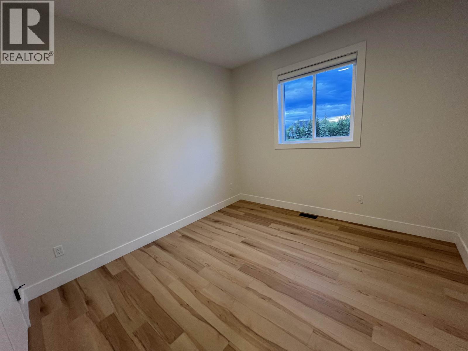10712 114A AVENUE - Image 18