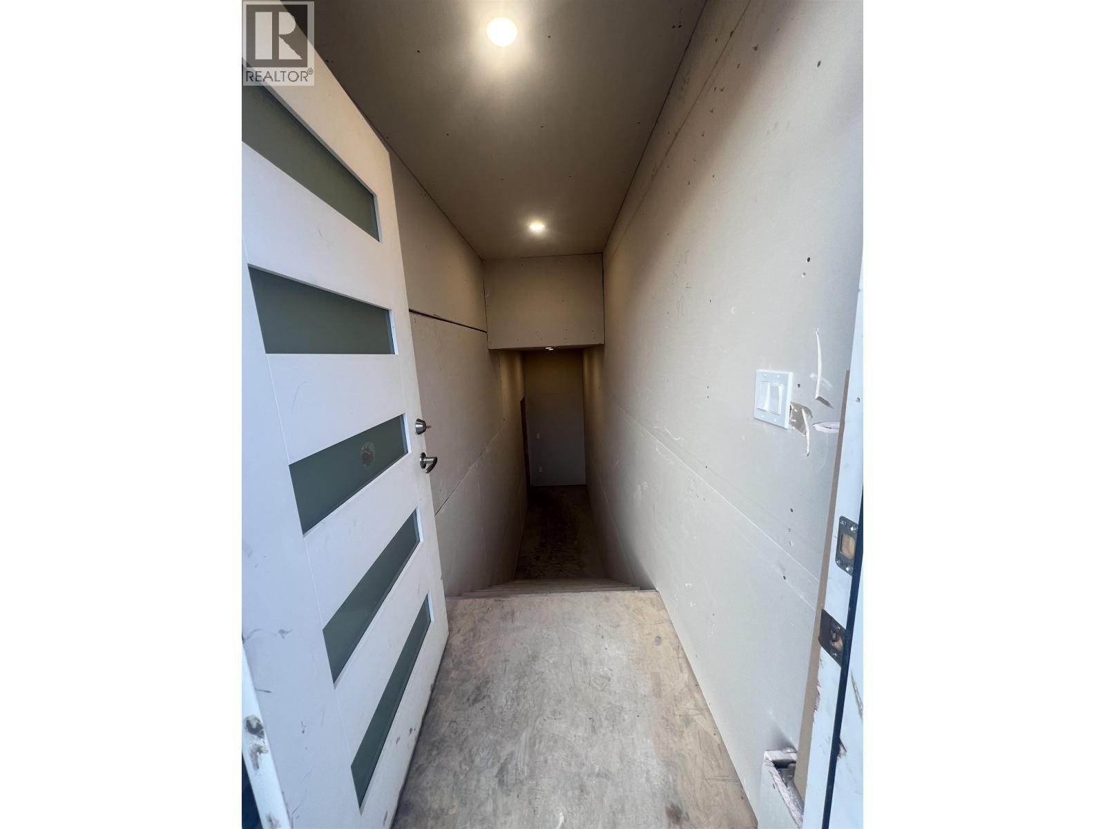 10712 114A AVENUE - Image 38