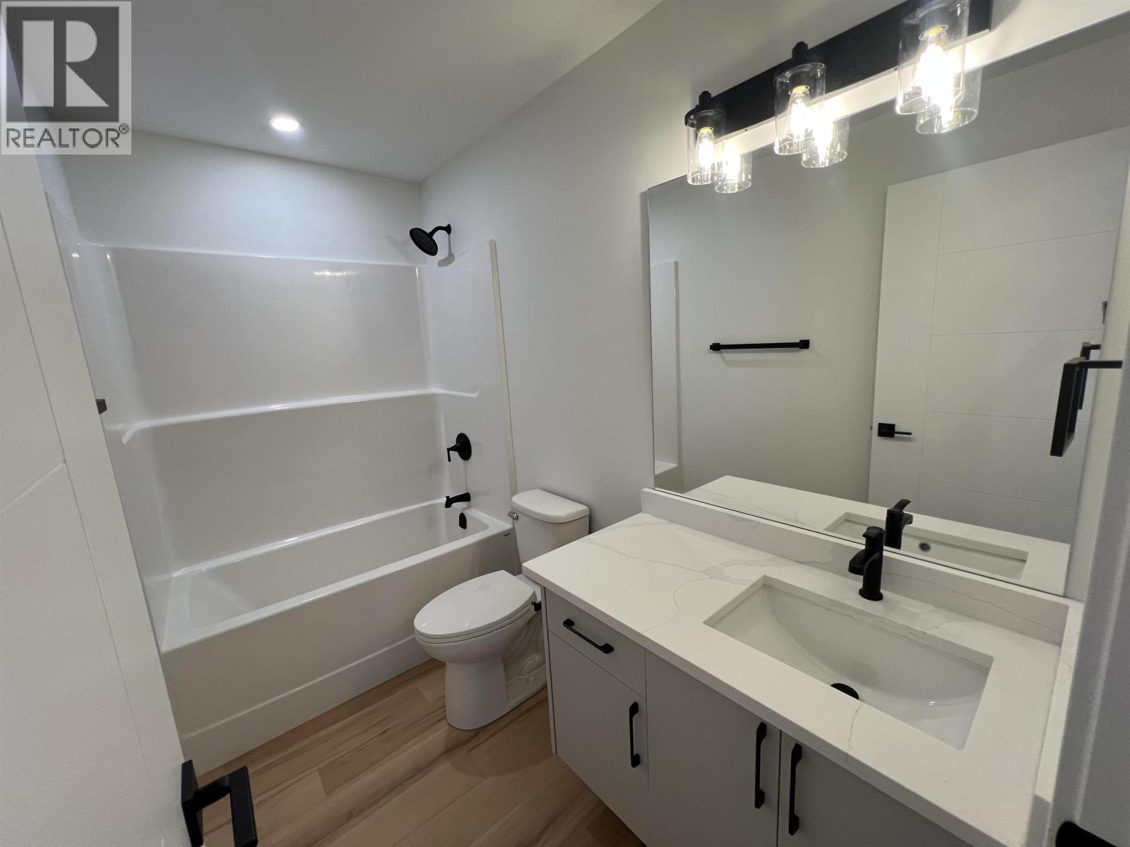 10712 114A AVENUE - 33