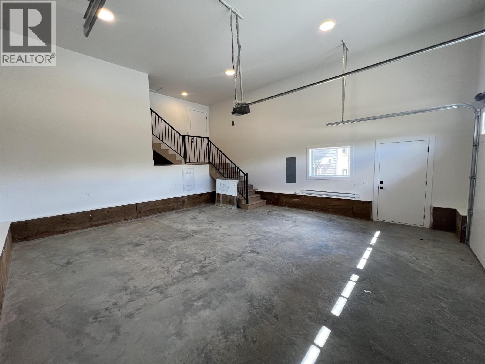 10712 114A AVENUE - Image 37
