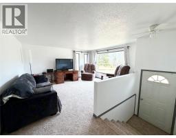 Family room - 16589 203 Road, Dawson Creek, BC V0C2L0 Photo 9
