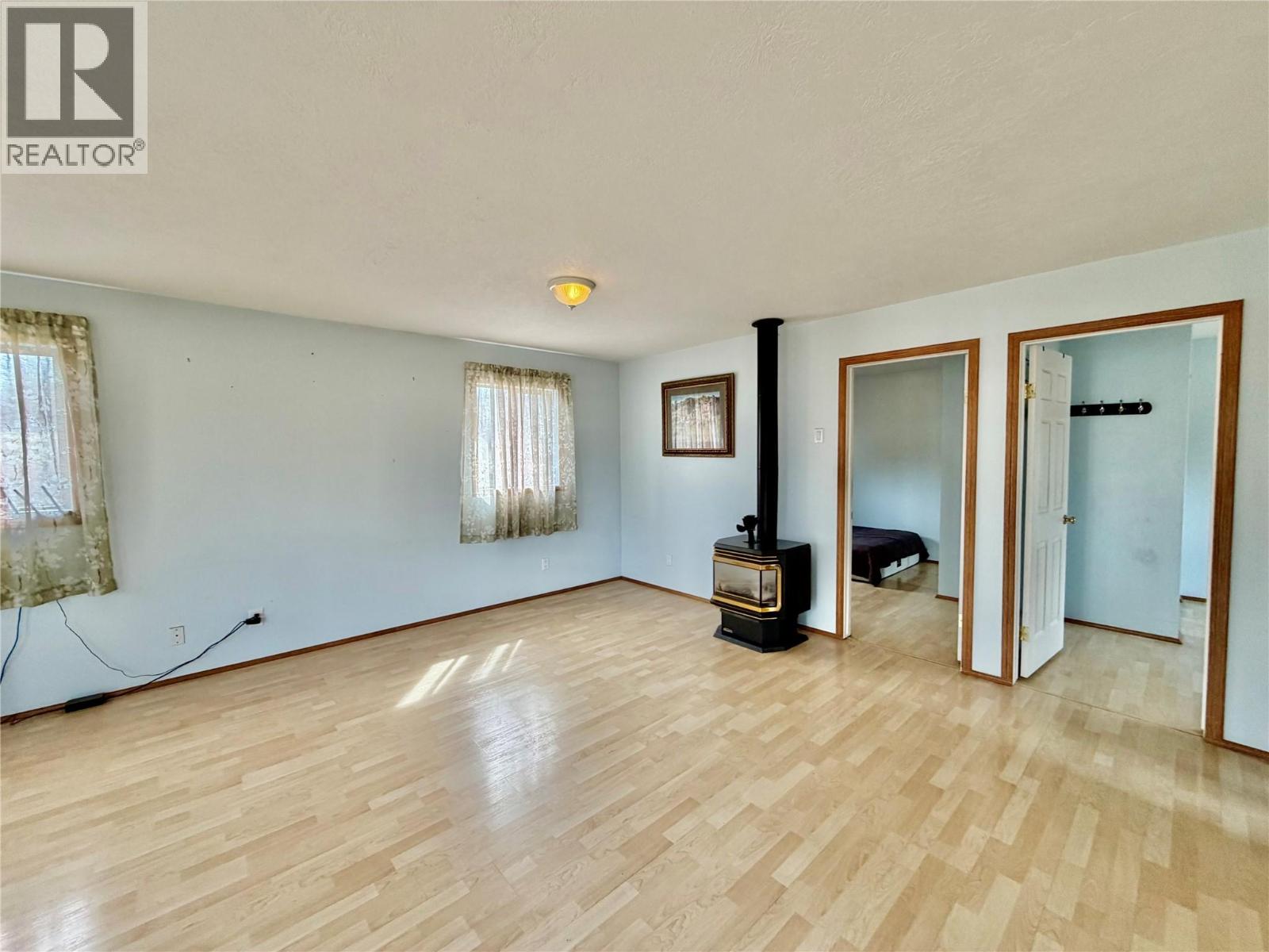 16589 203 Road - Image 41