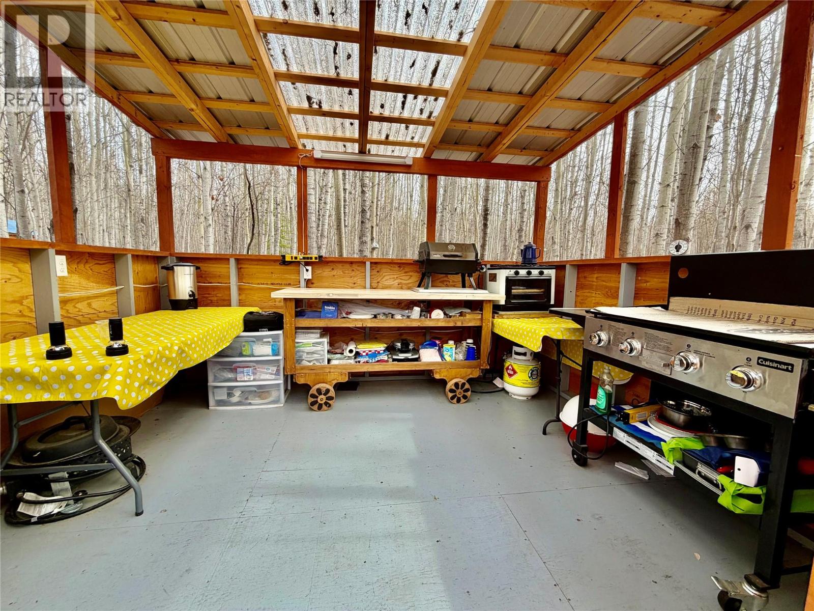 16589 203 Road - 60