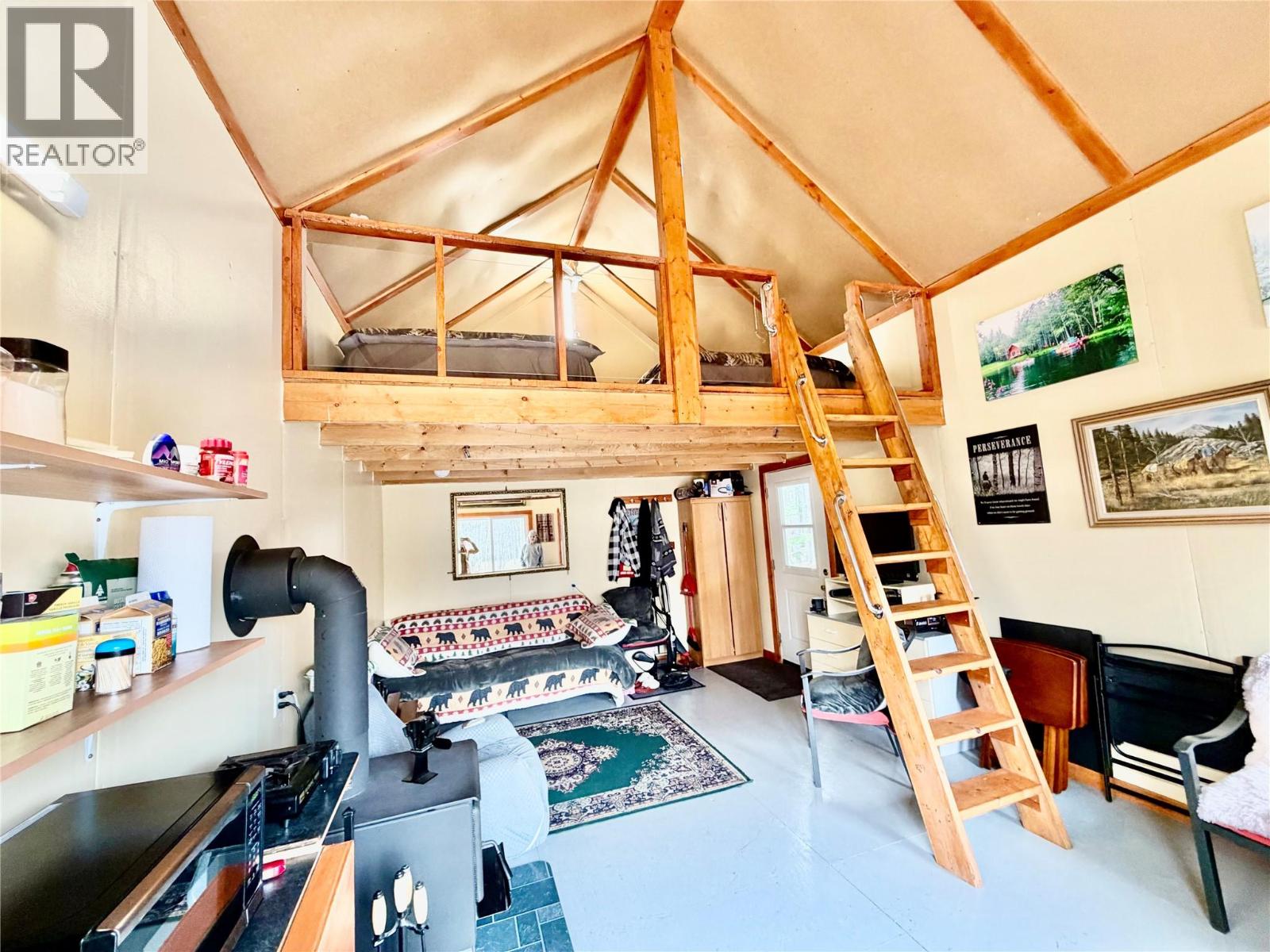 16589 203 Road - Image 57