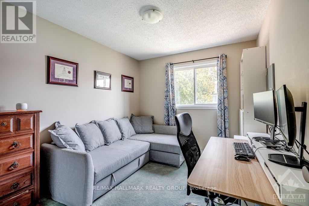 3 Bed, 2 Bath House for Rent in Ottawa – 13 UPNEY DRIVE, Ottawa – MLS# X13553606 - Image 20