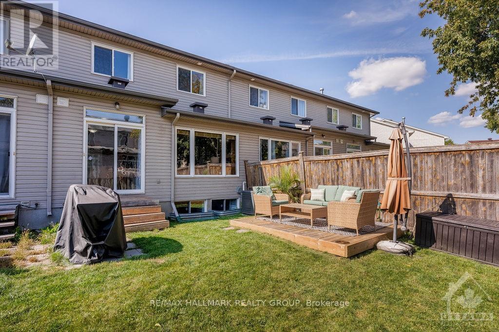 3 Bed, 2 Bath House for Rent in Ottawa – 13 UPNEY DRIVE, Ottawa – MLS# X13553606 - Image 27