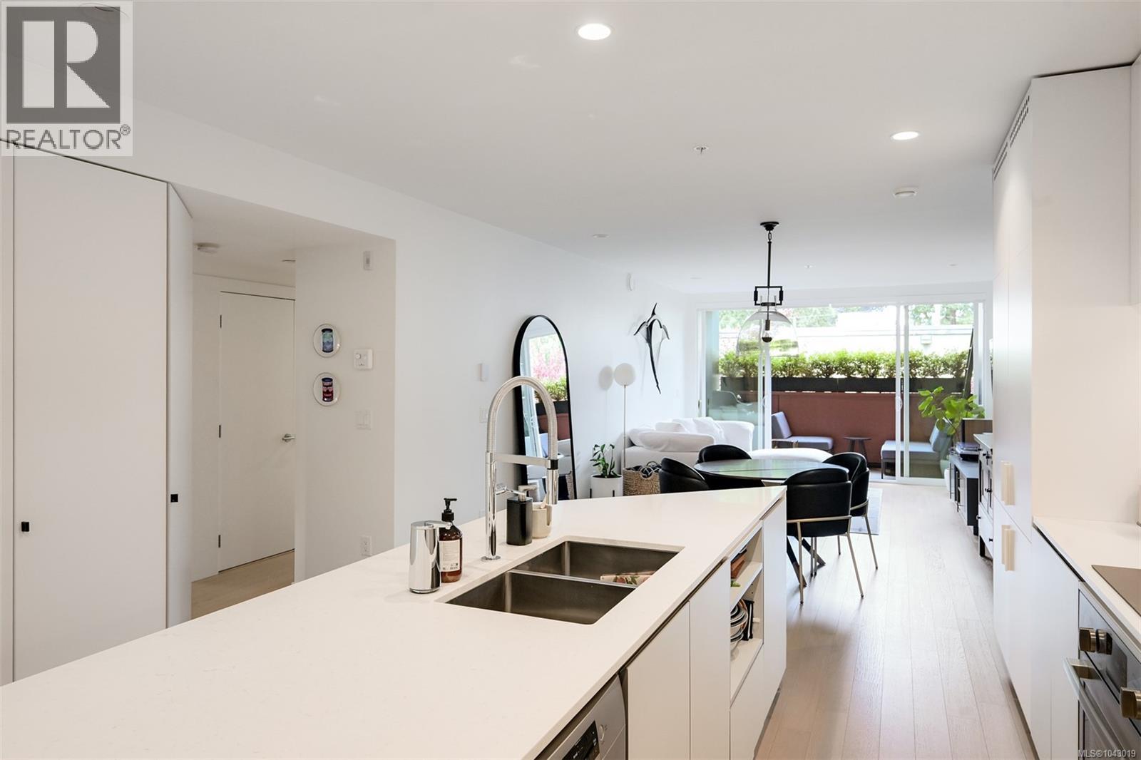 #204 430 Parry St - 21
