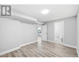 527 Halo Street, Oshawa, ON L1L0H9 Photo 10