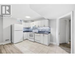 527 Halo Street, Oshawa, ON L1L0H9 Photo 6