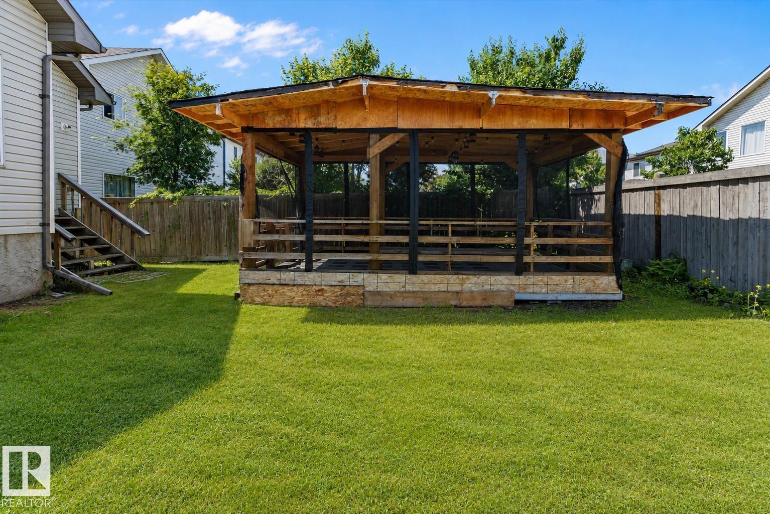 13540 141 AV NW - 25