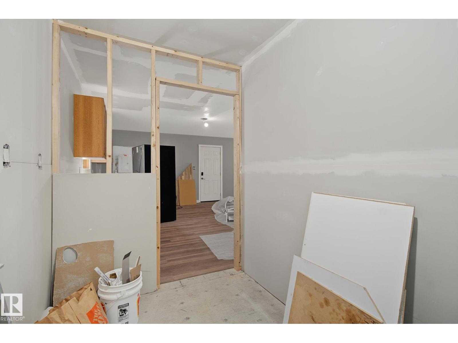 21 Spruce CR - 12