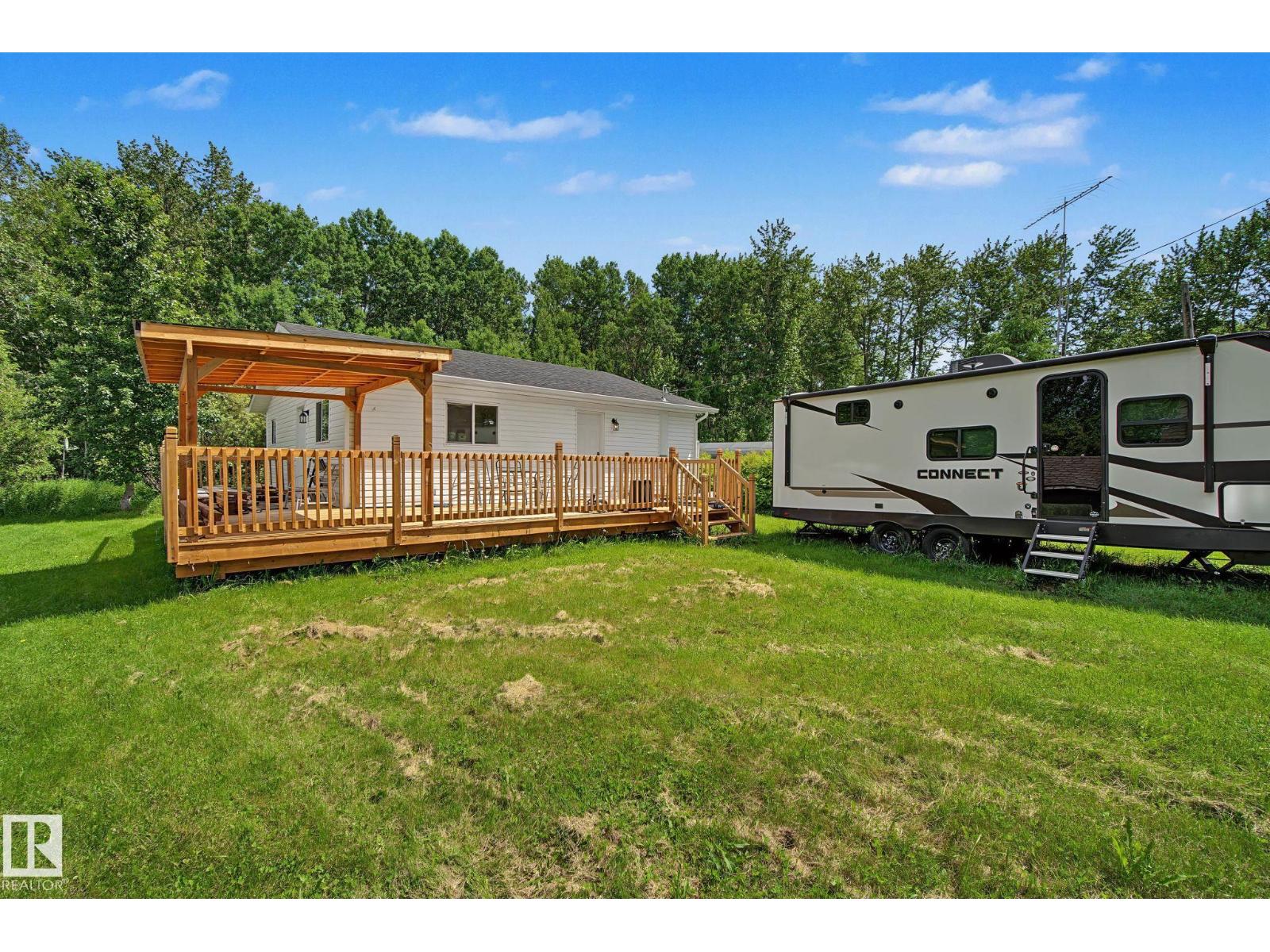 21 Spruce CR - 3