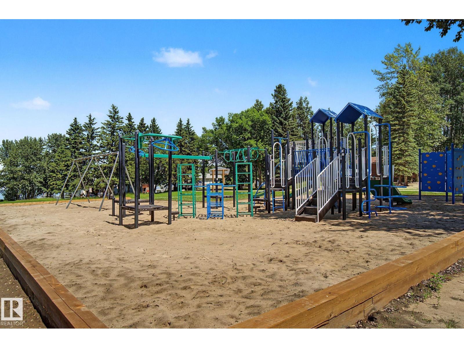21 Spruce CR - 35