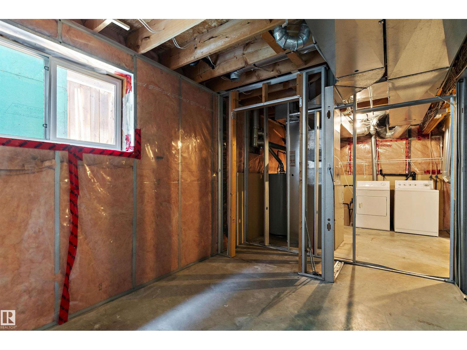 13540 141 AV NW - 23