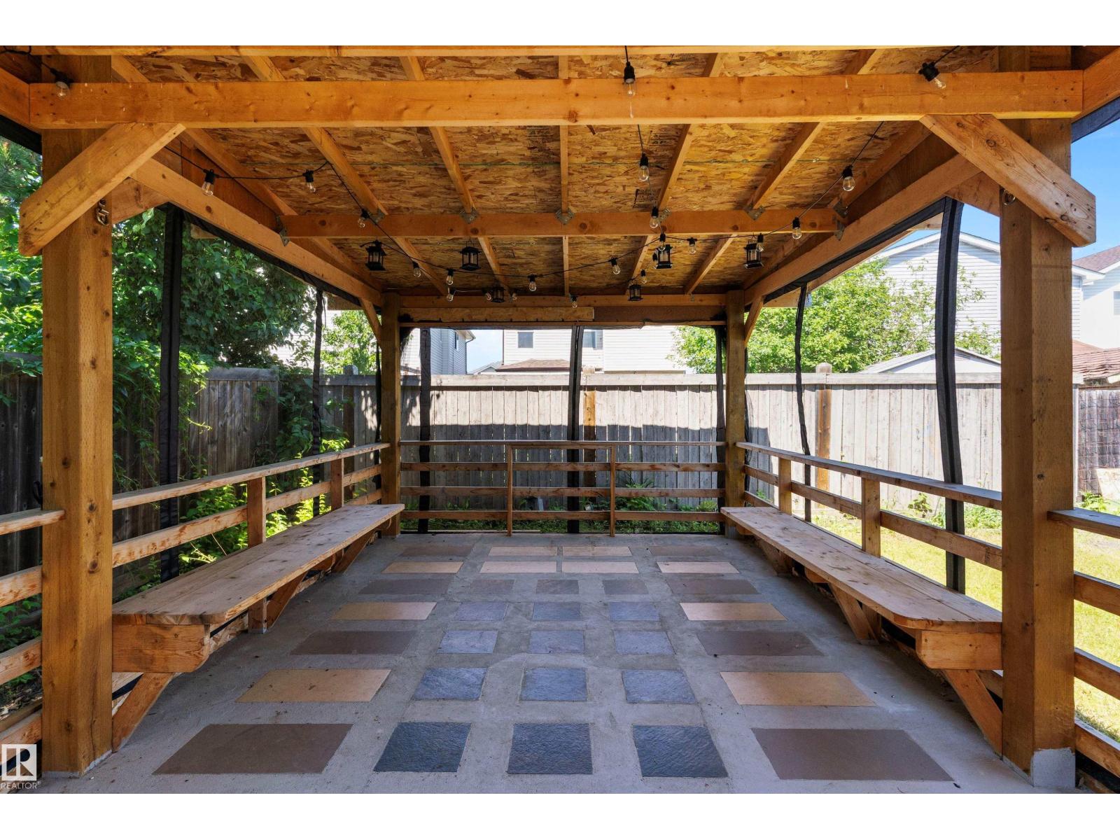 13540 141 AV NW - 26
