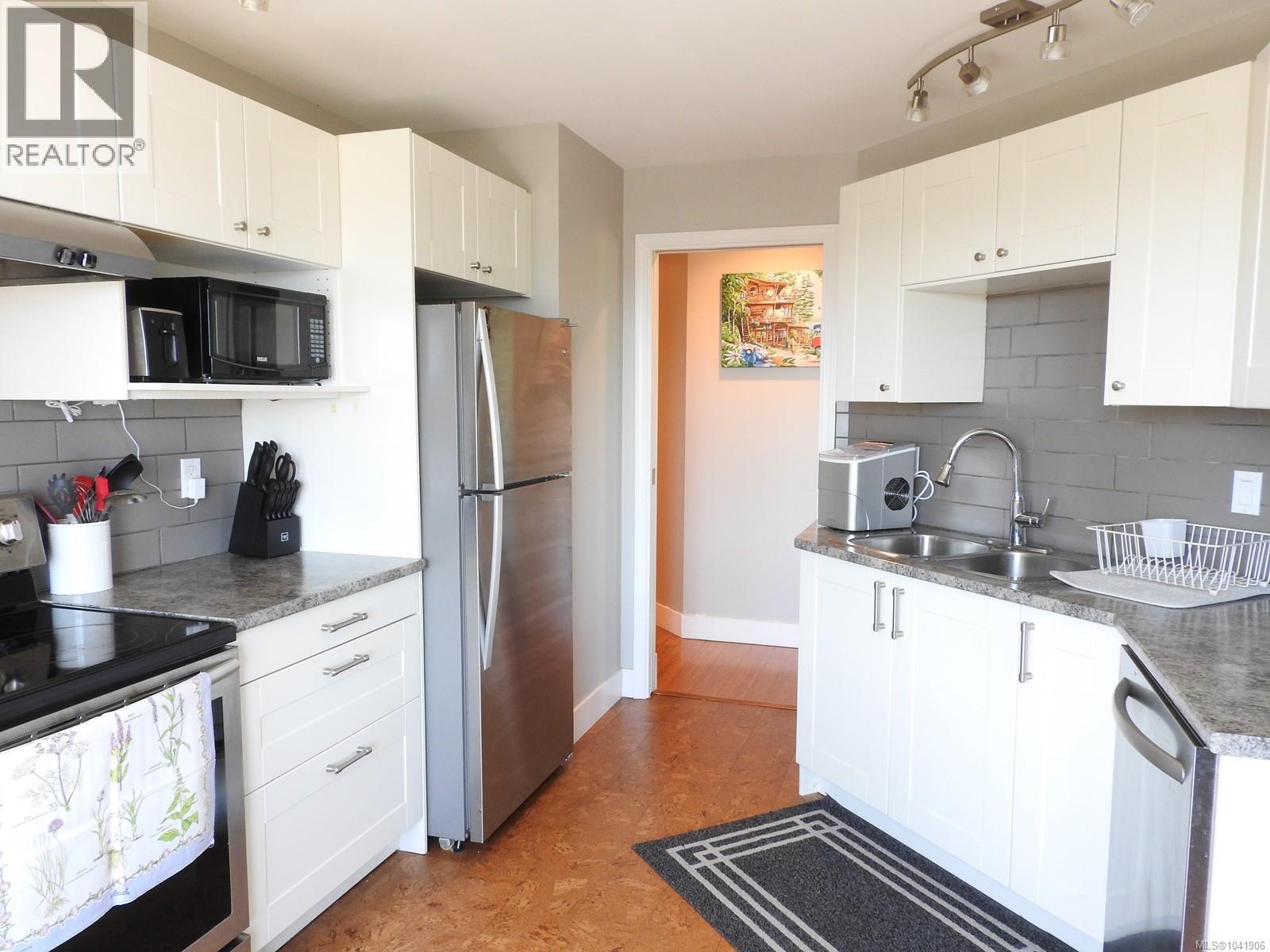 #307 3700 Carey Rd - 17