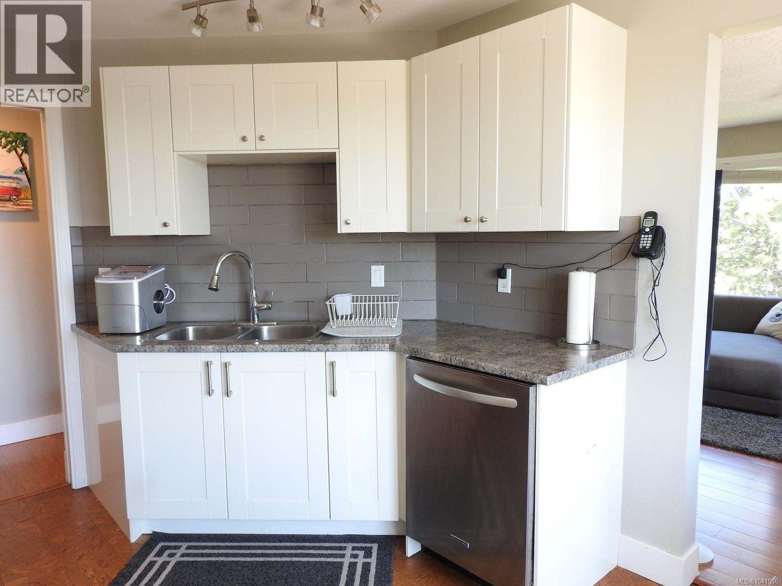 #307 3700 Carey Rd - 19