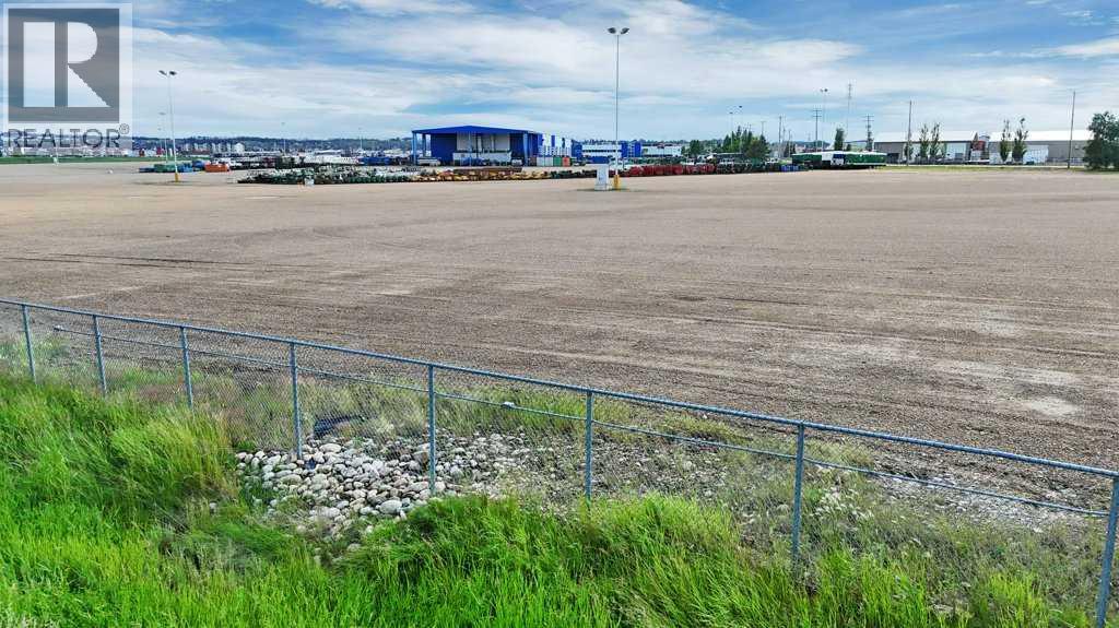 Listing photo – 10 Charles Industrial Way, Sylvan Lake