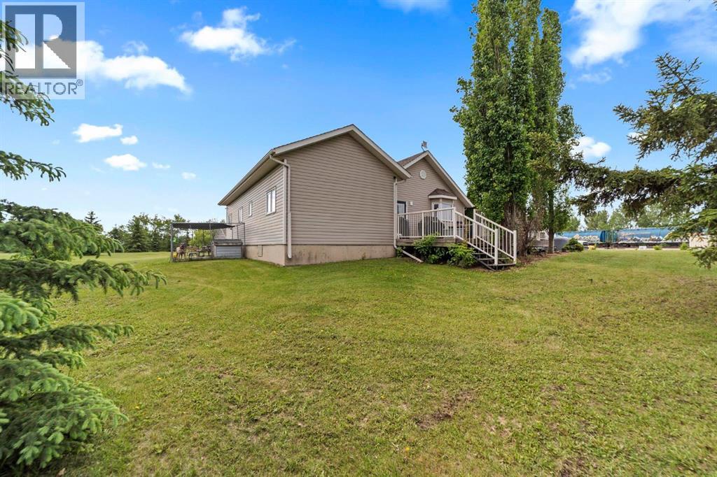 10 Railway Avenue N - 30