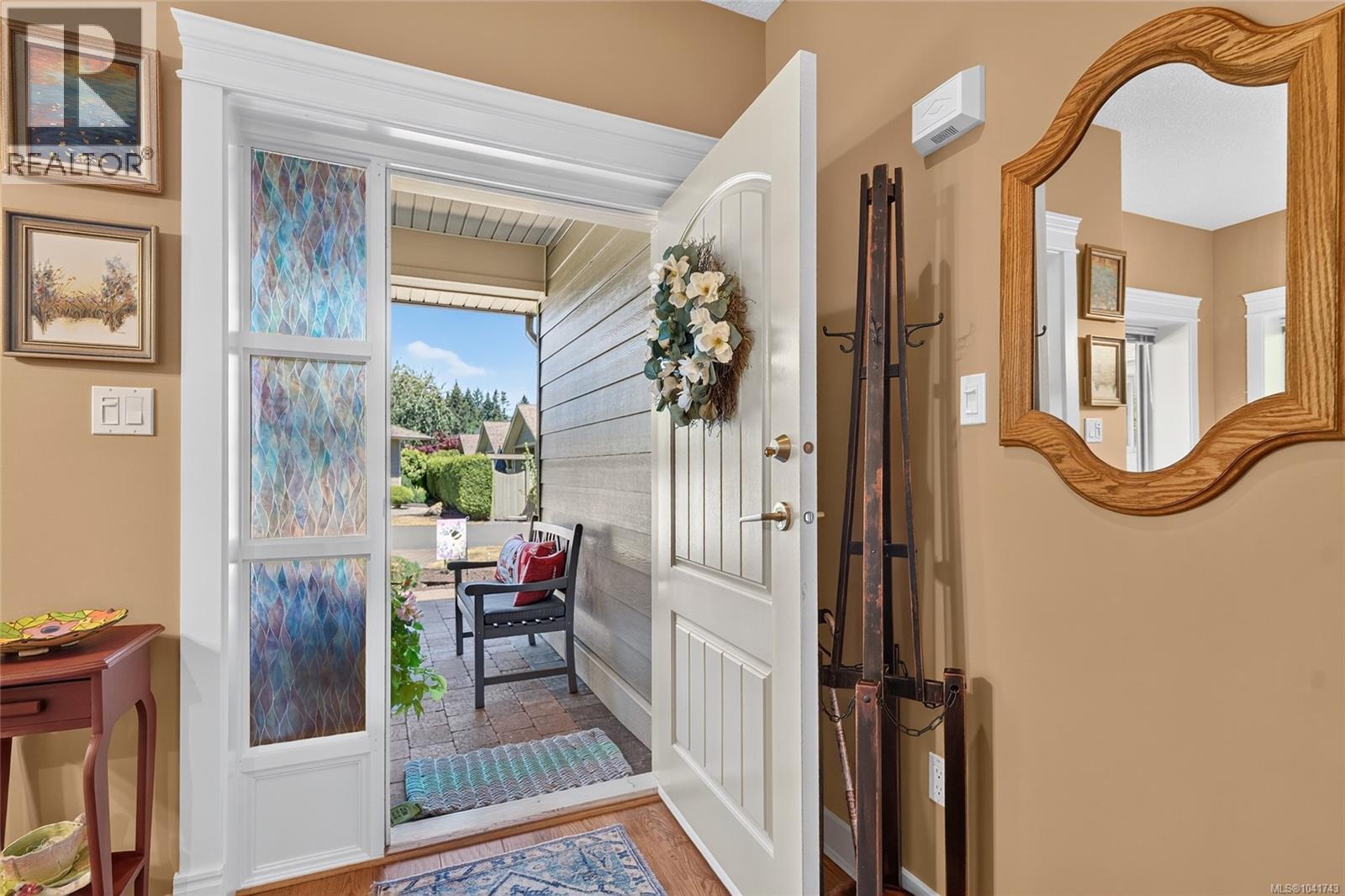 #5 161 Shelly Rd - 3