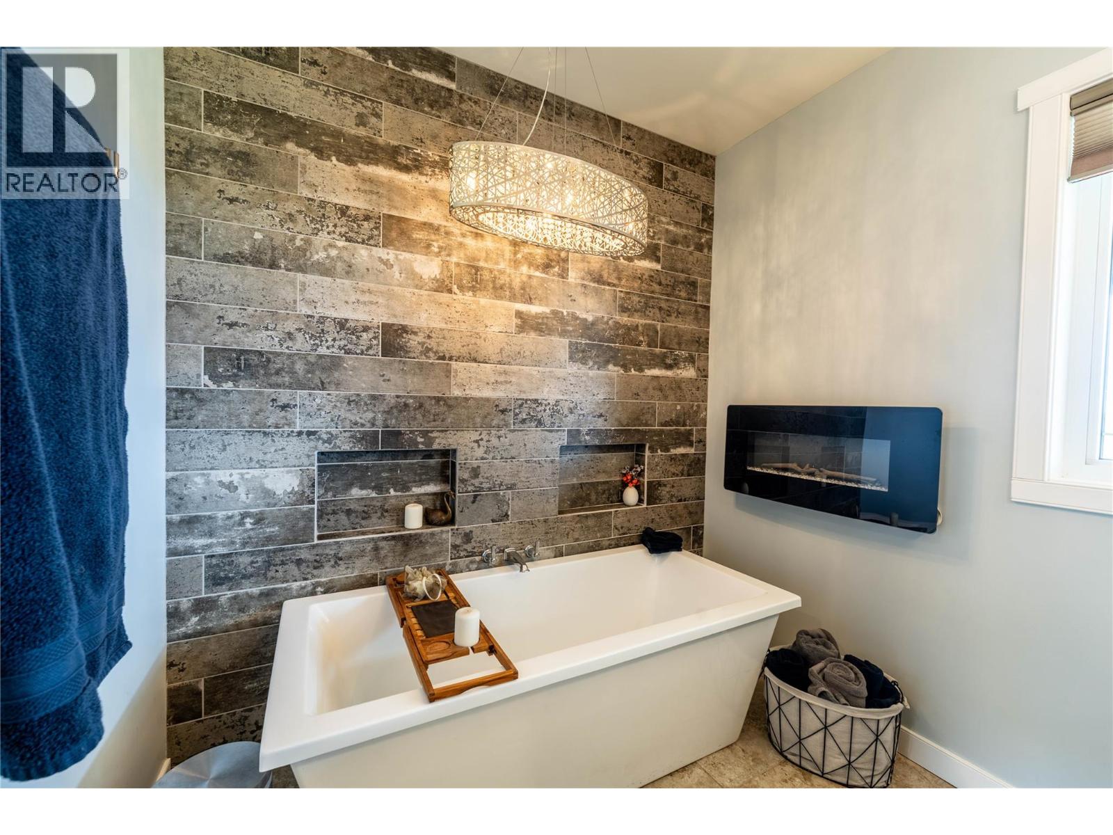9066 253 Road - 23