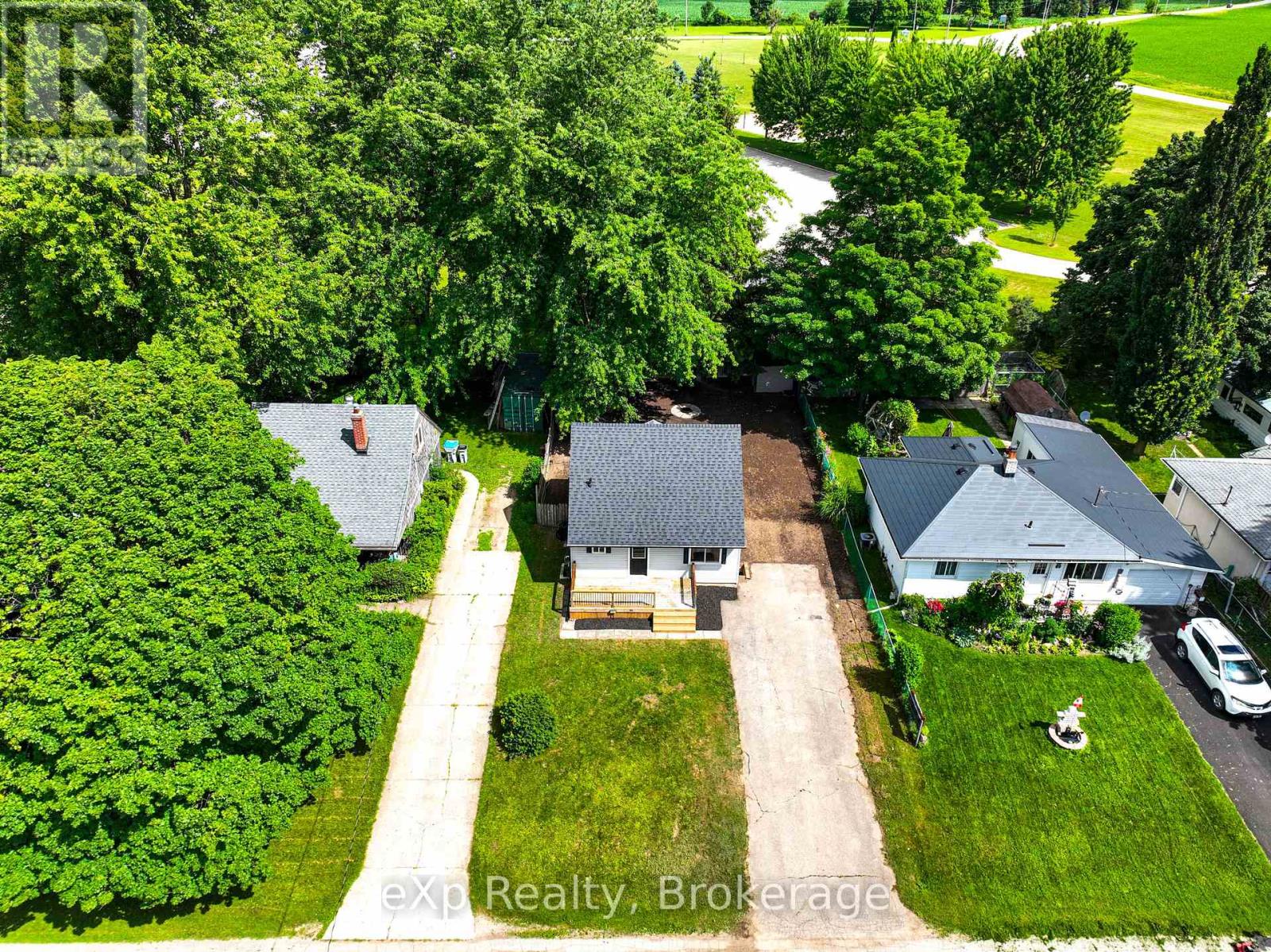 84 VICTORIA BOULEVARD - Image 39