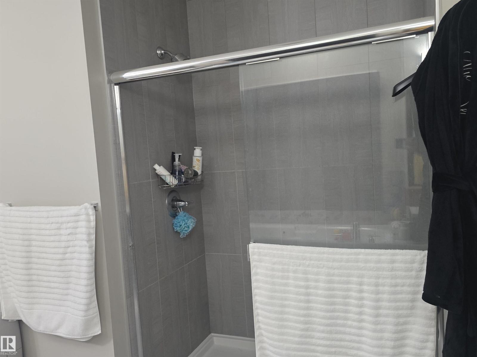 1019 175 ST SW - 21