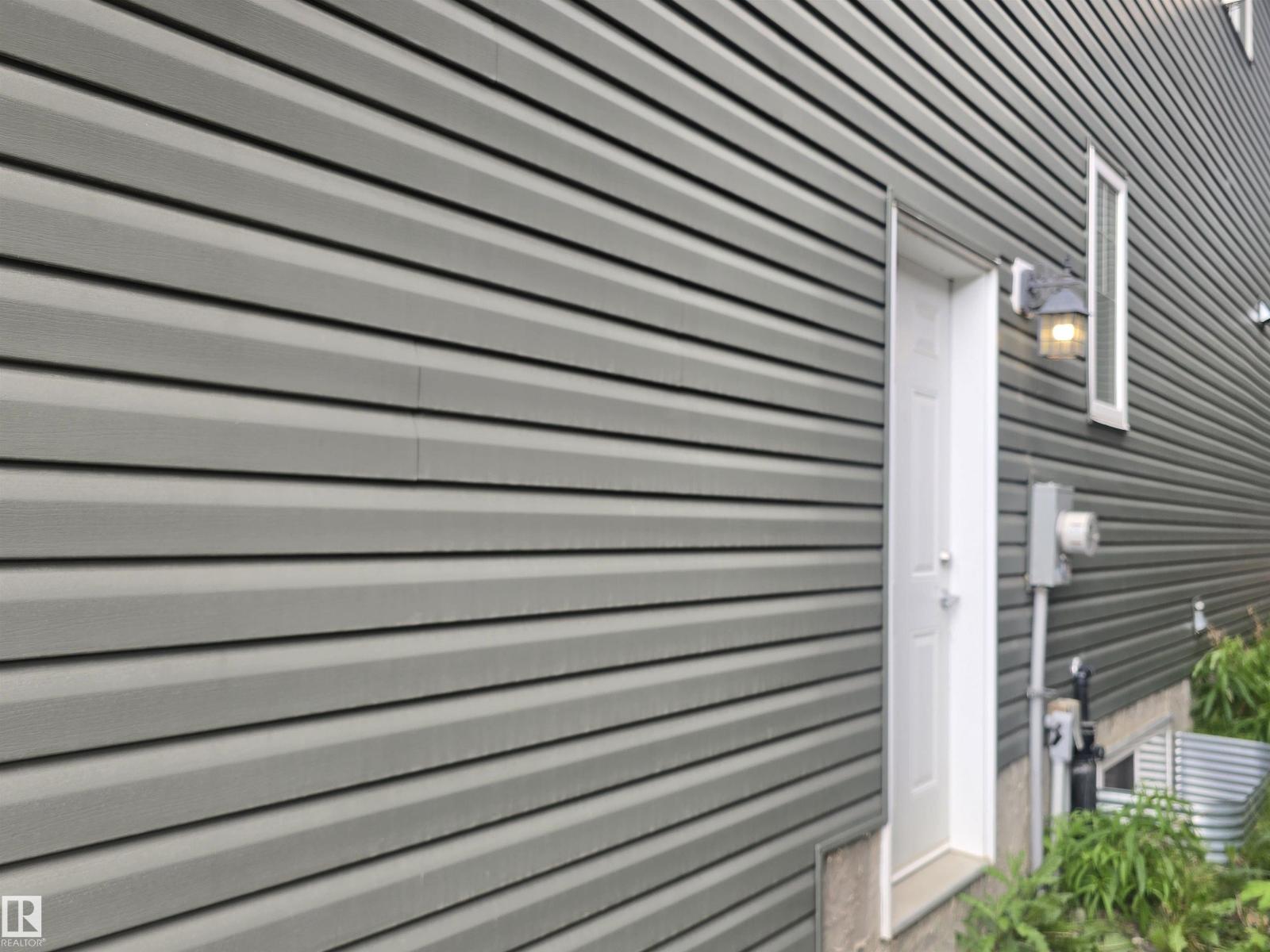 1019 175 ST SW - 26