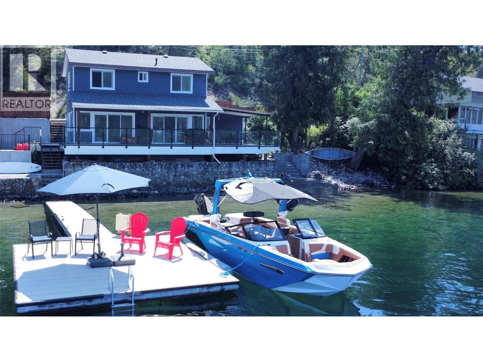 3109 East Lake Drive, Christina Lake