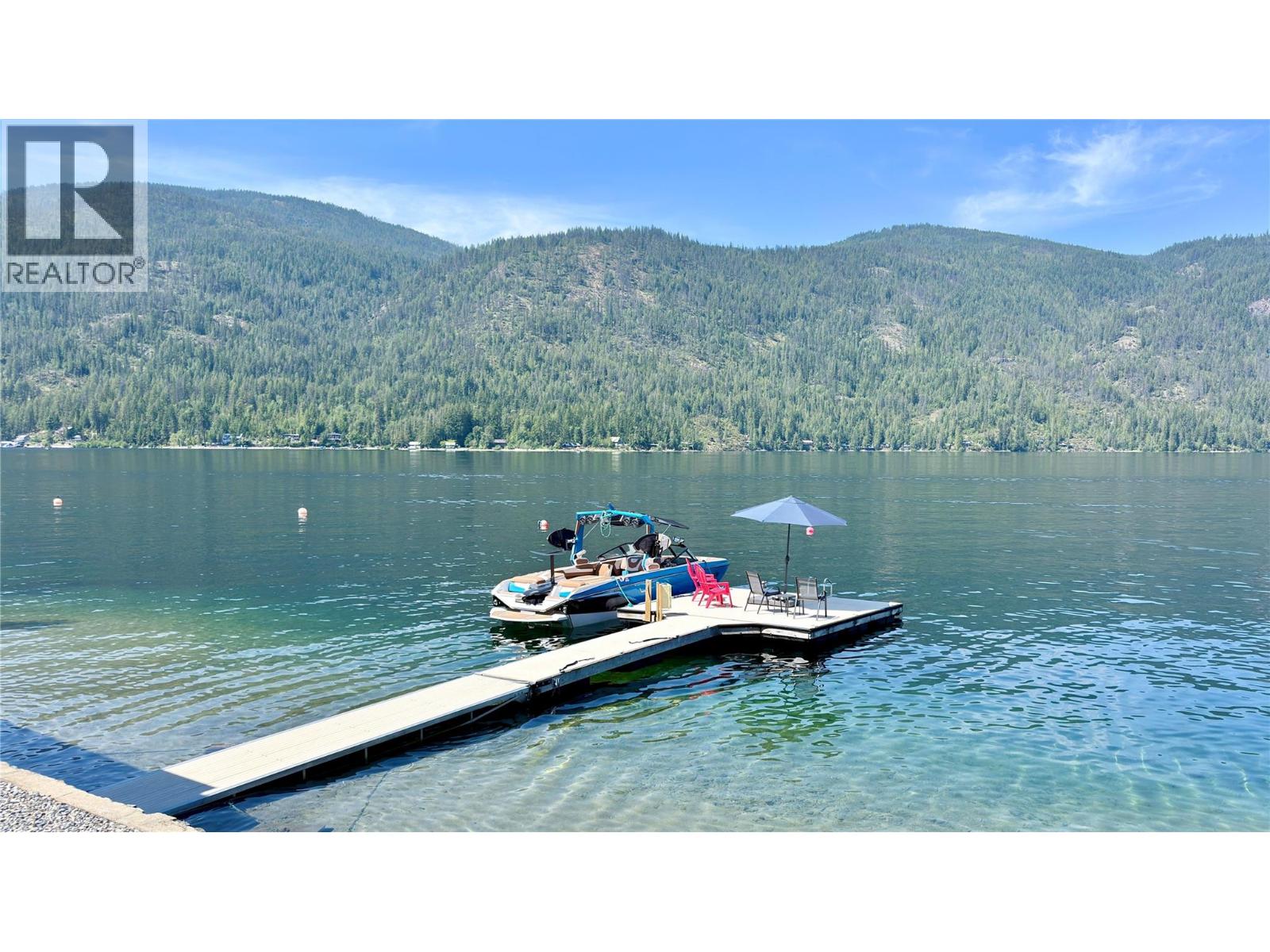 3109 East Lake Drive, Christina Lake