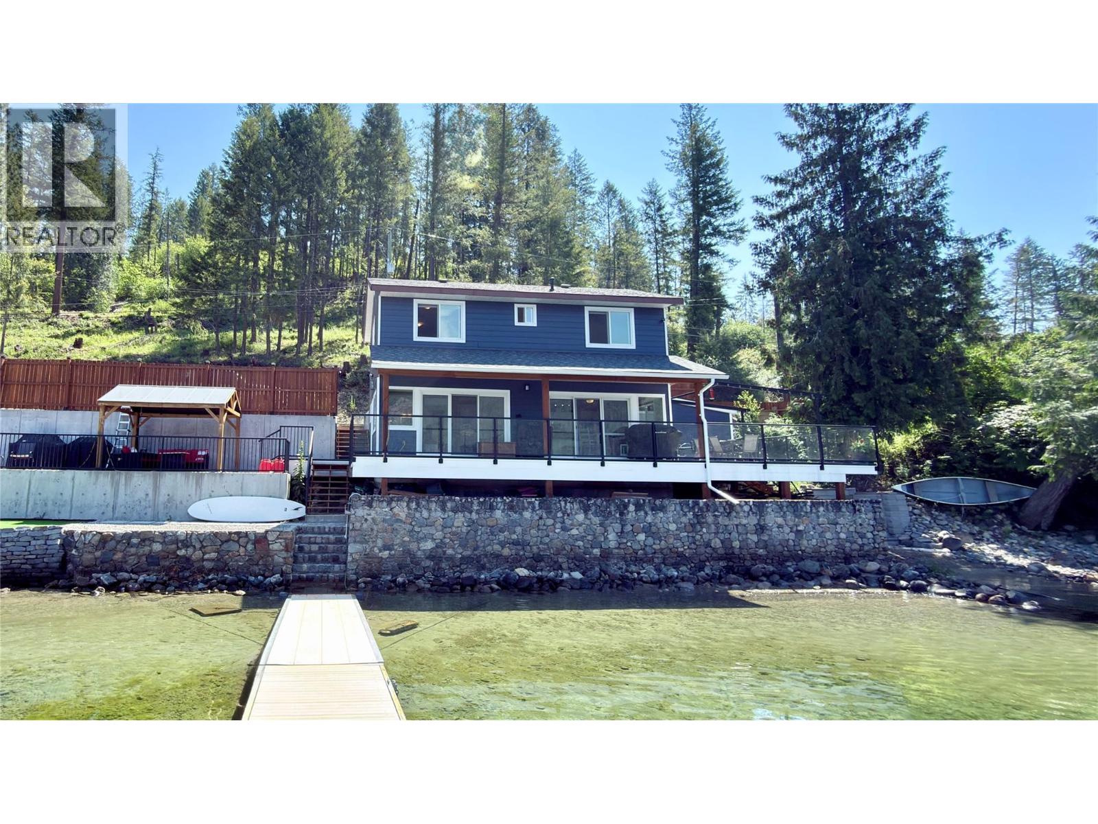 3109 East Lake Drive, Christina Lake