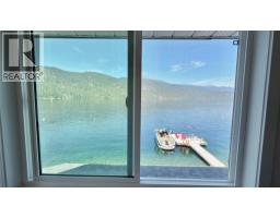 3109 East Lake Drive, Christina Lake, BC V0H1E1 Photo 38