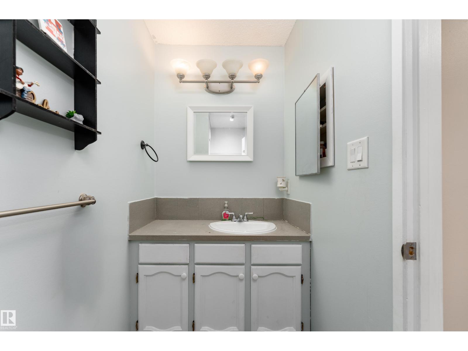 13617 28 ST NW - 10
