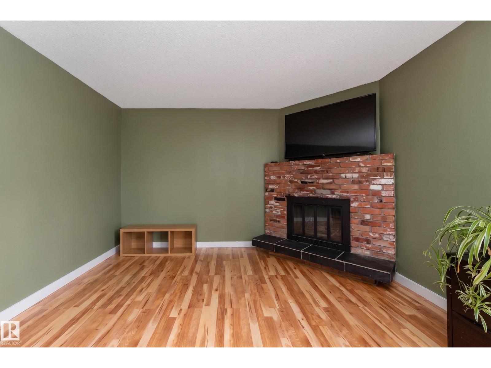 13617 28 ST NW - 16