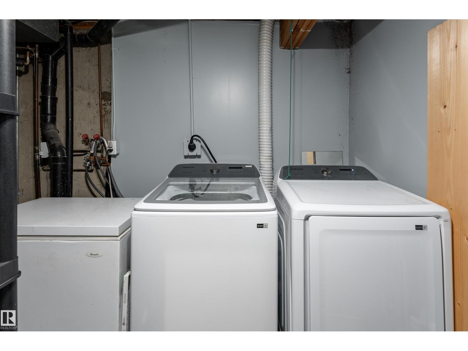 13617 28 ST NW - 33