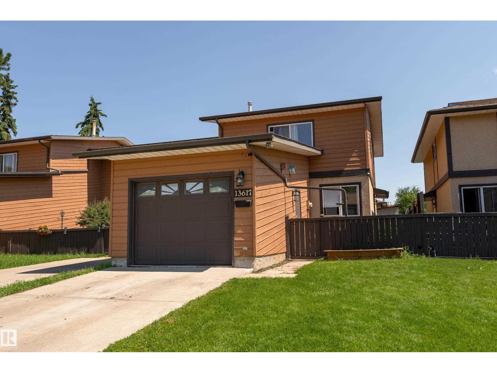 13617 28 ST NW - 1