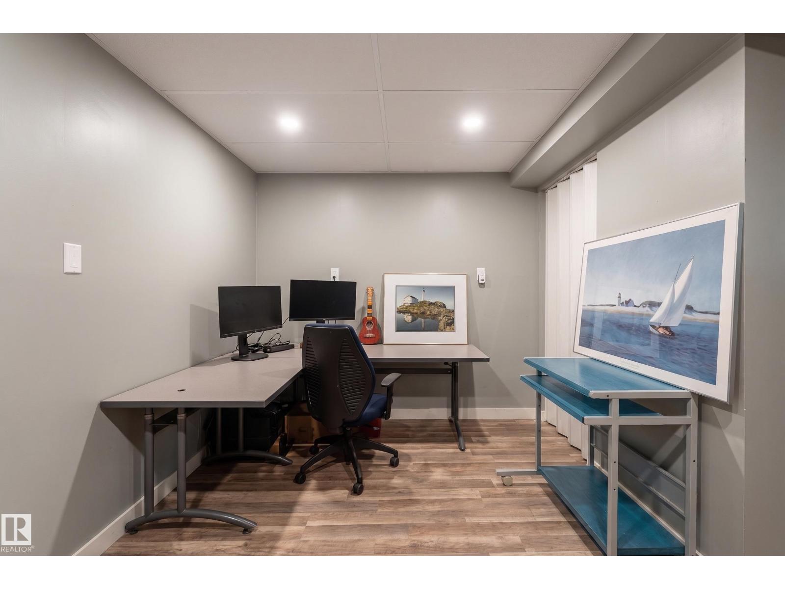 13617 28 ST NW - 31