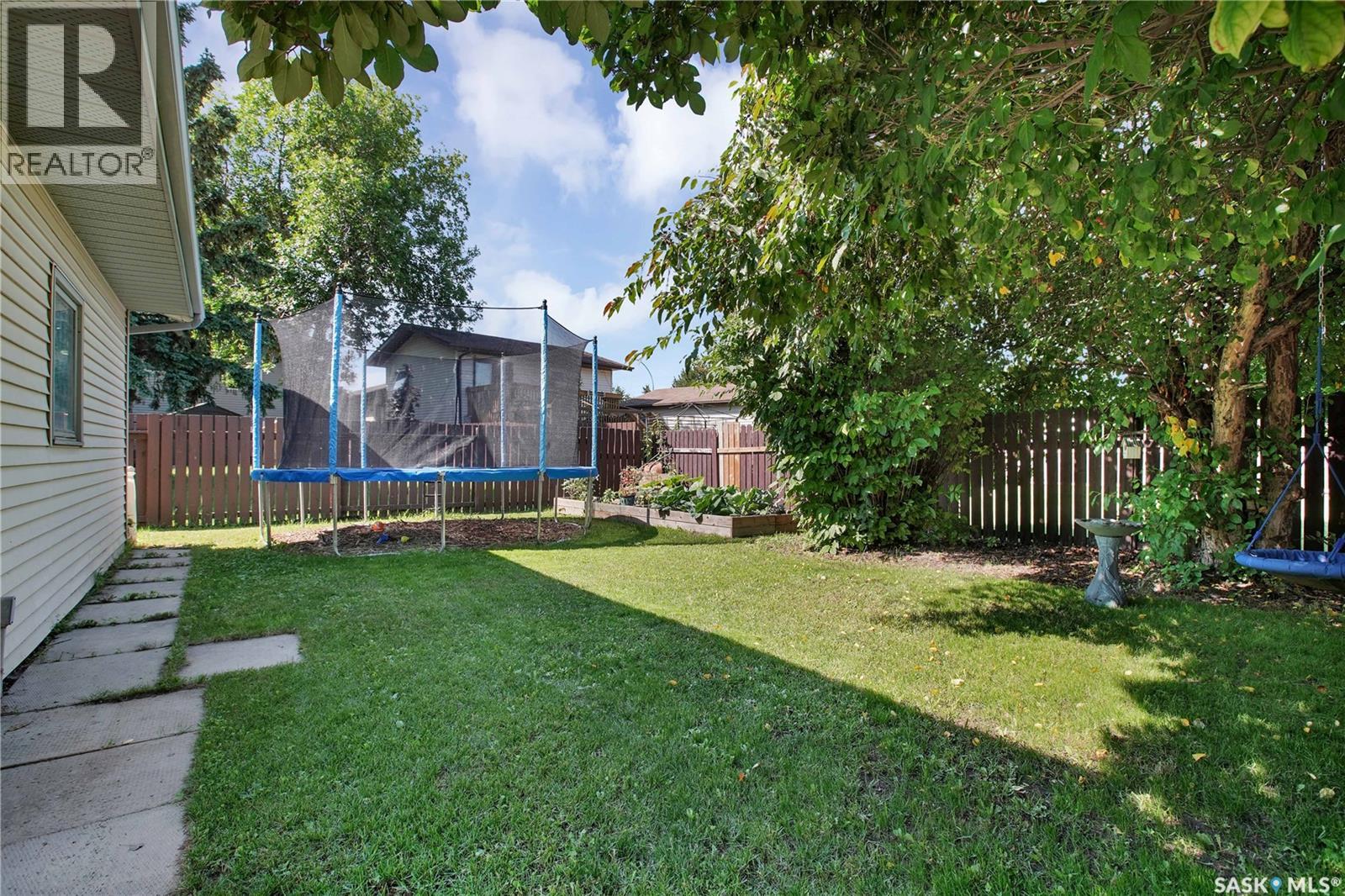 523 Pendygrasse ROAD — photo 30