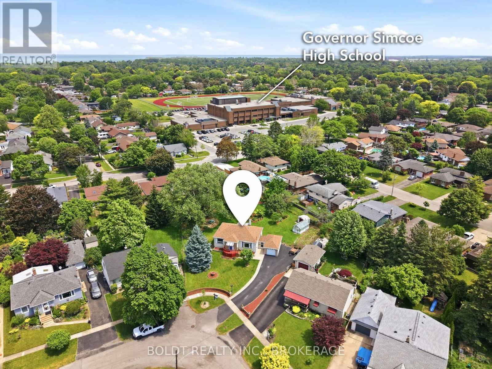 16 GRAMMAR AVENUE - 50