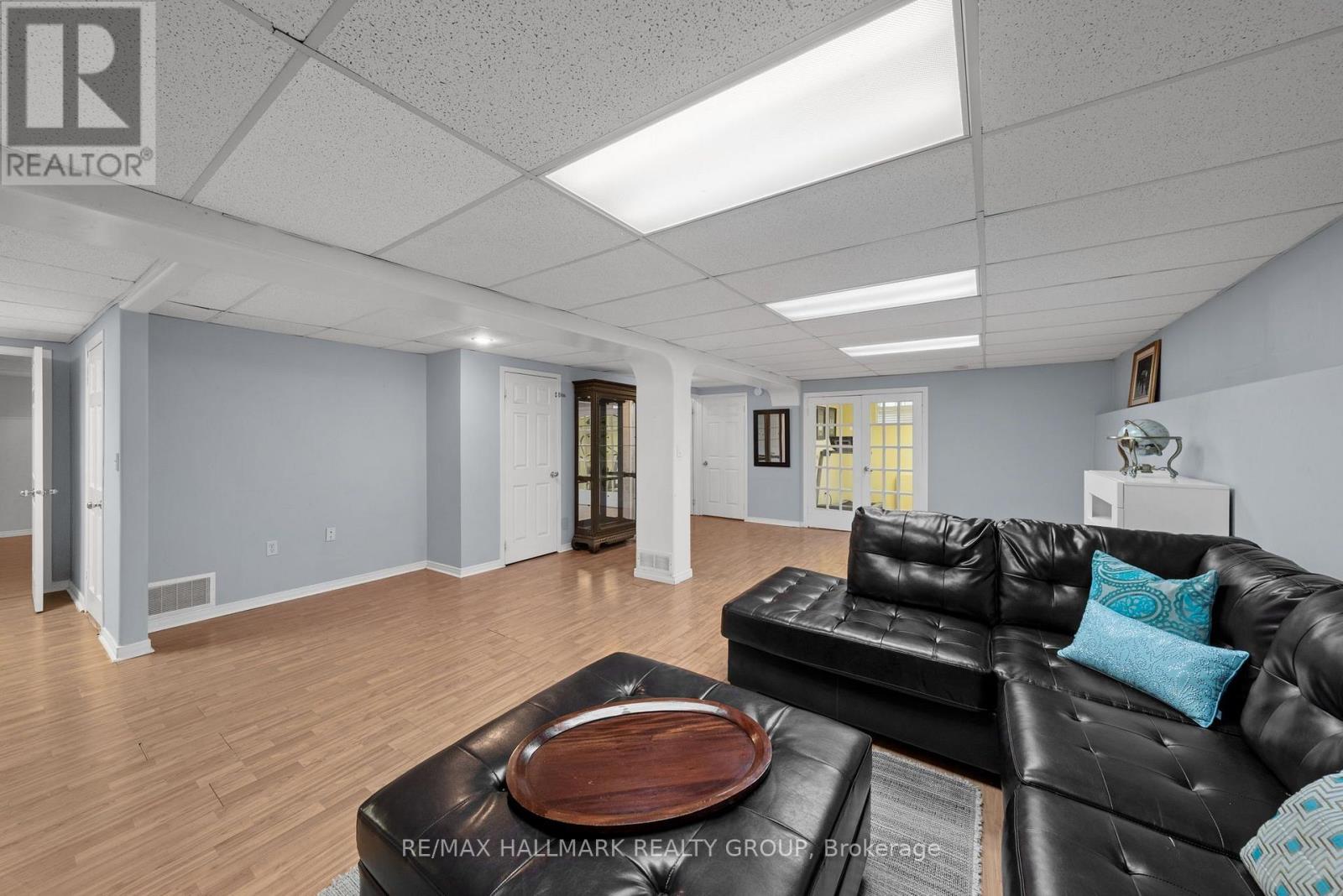 5 Bed, 4 Bath House for Sale in Ottawa – 29 DEPPER PLACE, Ottawa – MLS# X13553652 - Image 37