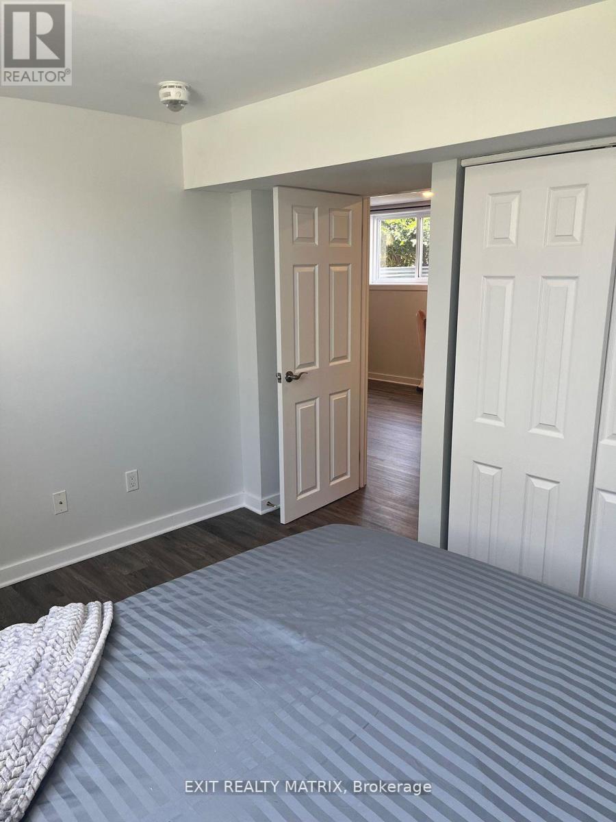 2 Bed, 1 Bath House for Rent in Ottawa – B – 1557 BELCOURT BOULEVARD, Ottawa – MLS# X13553662 - Image 17