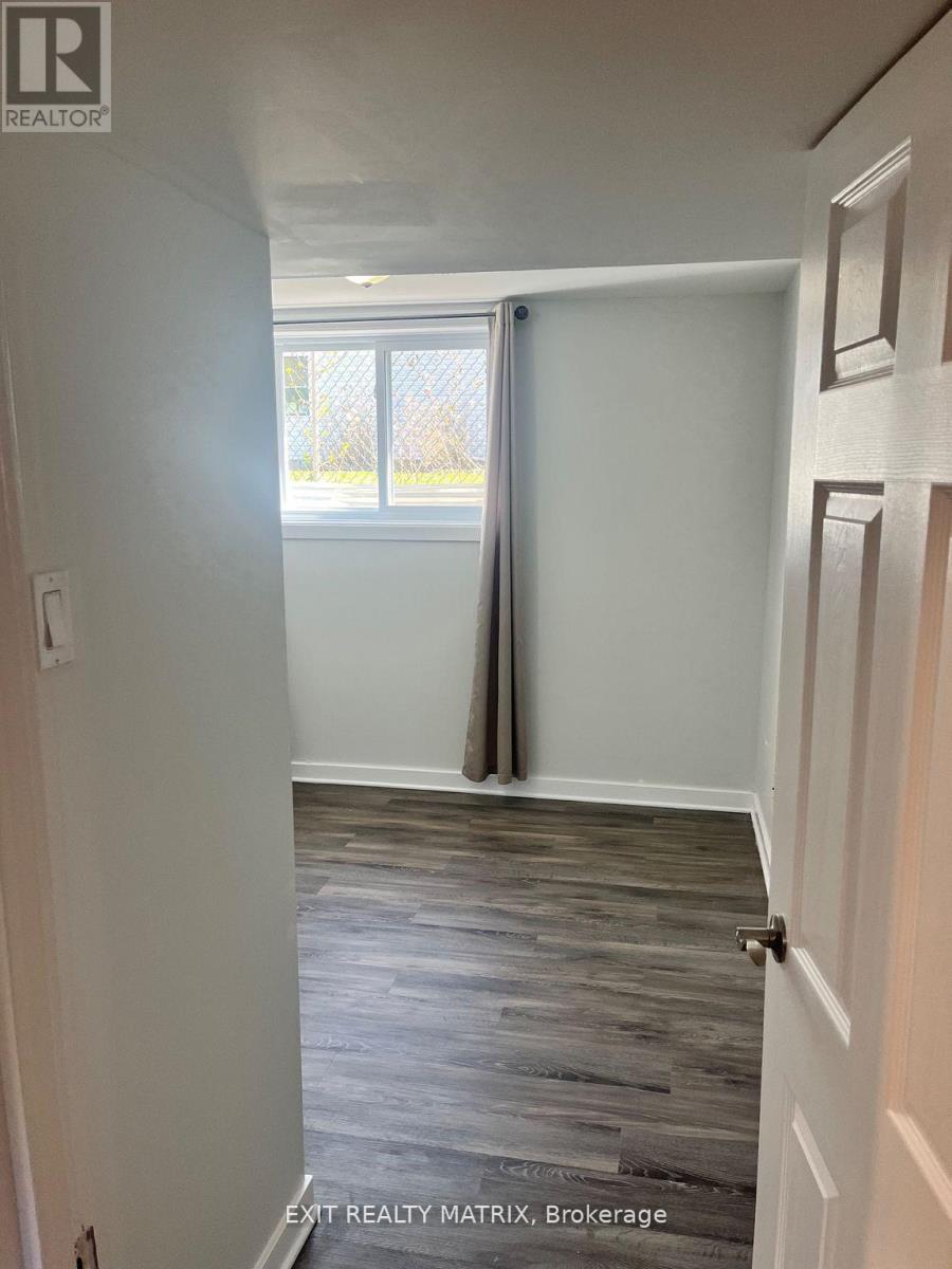2 Bed, 1 Bath House for Rent in Ottawa – B – 1557 BELCOURT BOULEVARD, Ottawa – MLS# X13553662 - Image 8