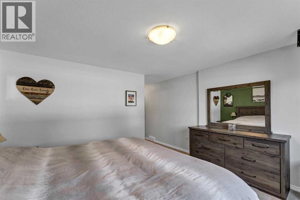 402 Jesmond Place SW — photo 22