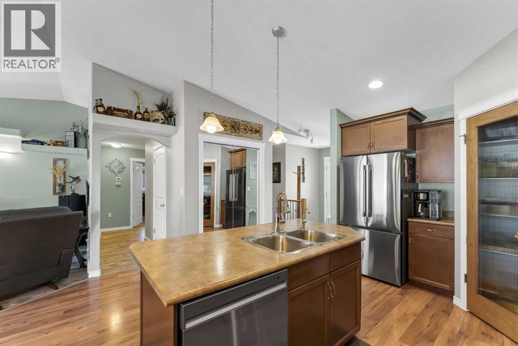 402 Jesmond Place SW — photo 9