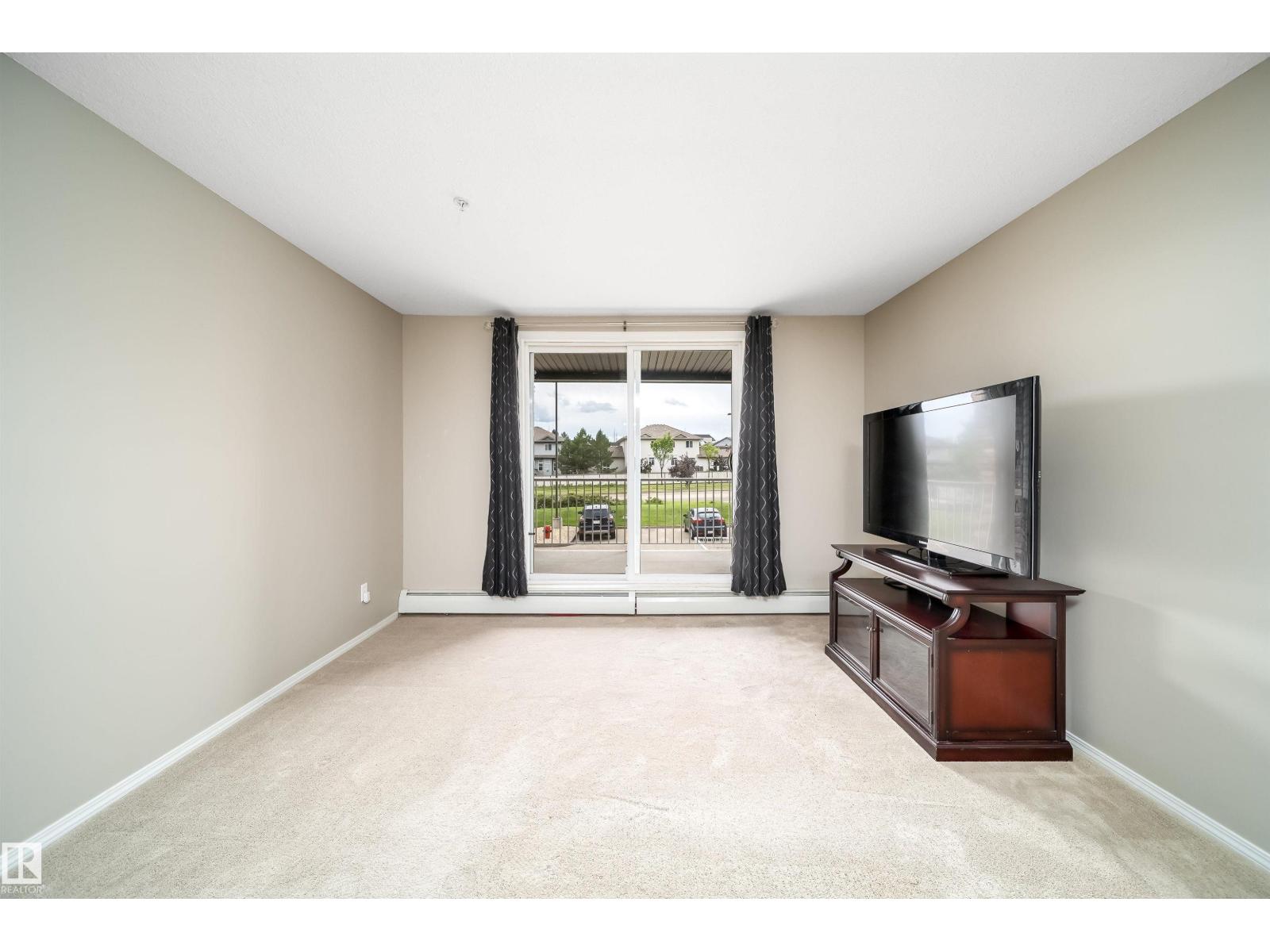 #212 40 SUMMERWOOD BV - 12